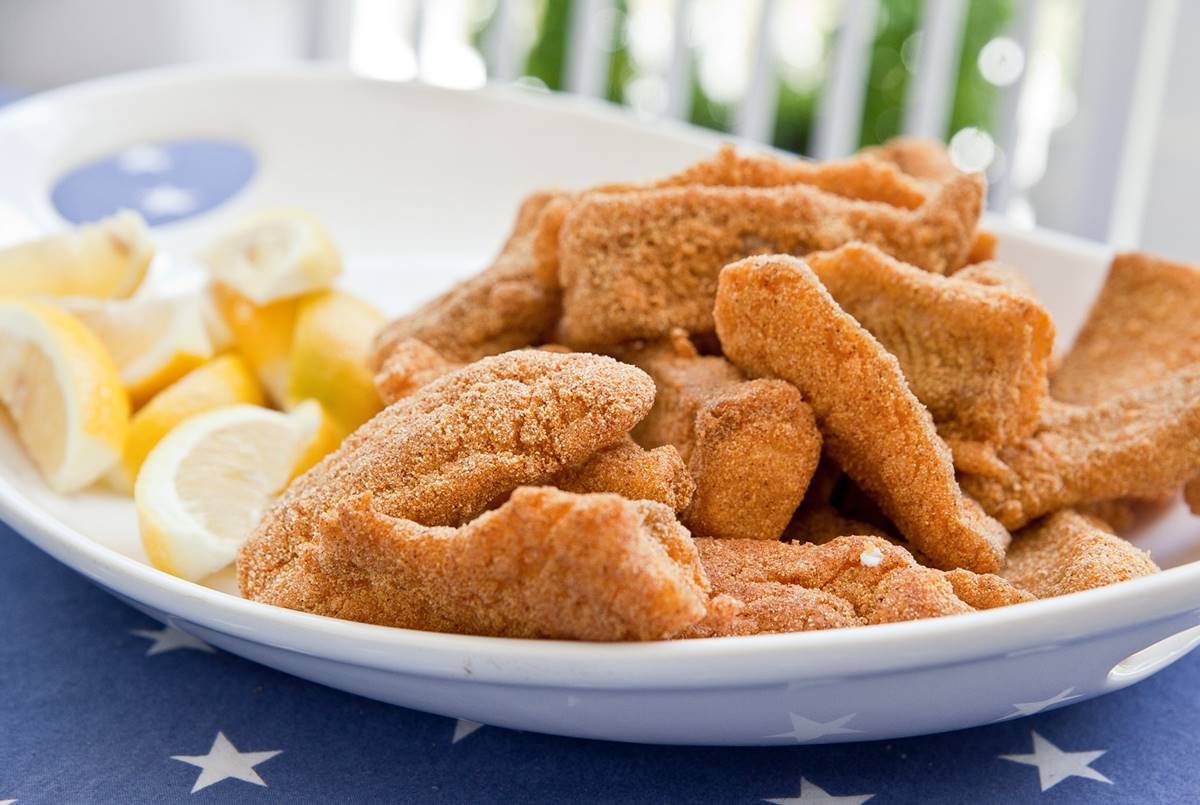how-to-fry-catfish-with-cornmeal