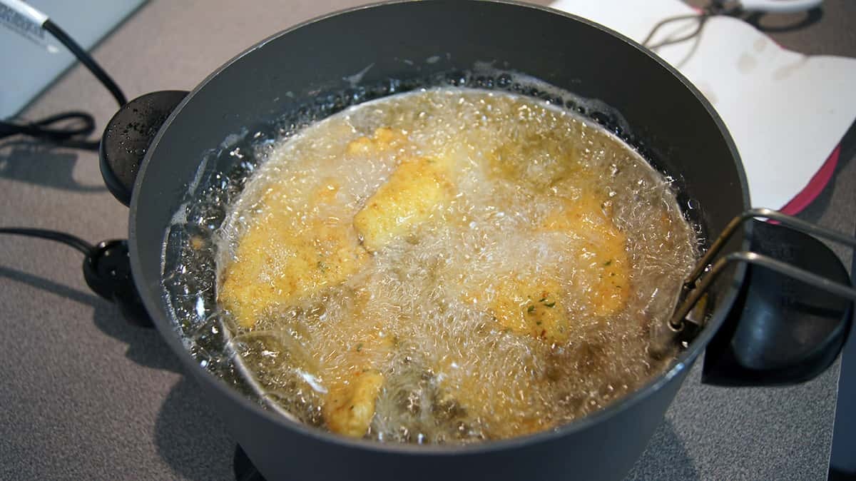 how-to-fry-fish-in-a-deep-fryer