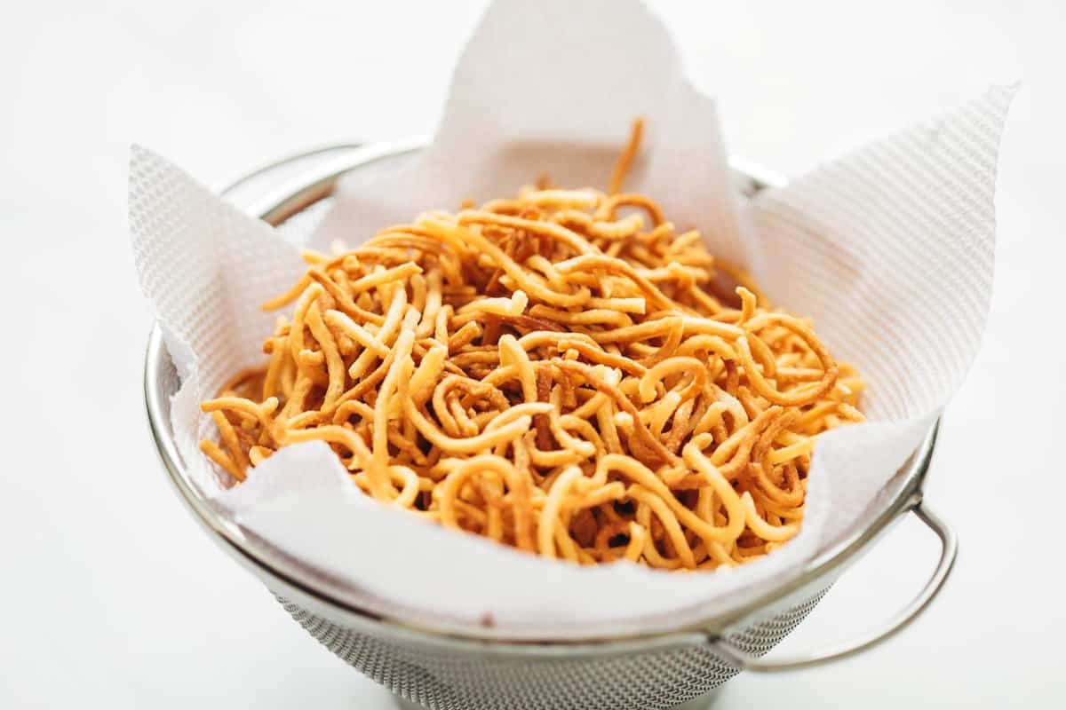 how-to-fry-noodles