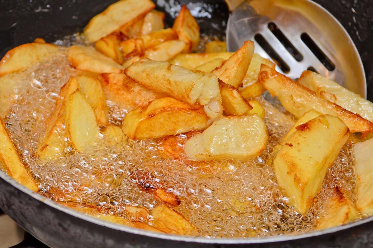 how-to-fry-potatoes-in-oil