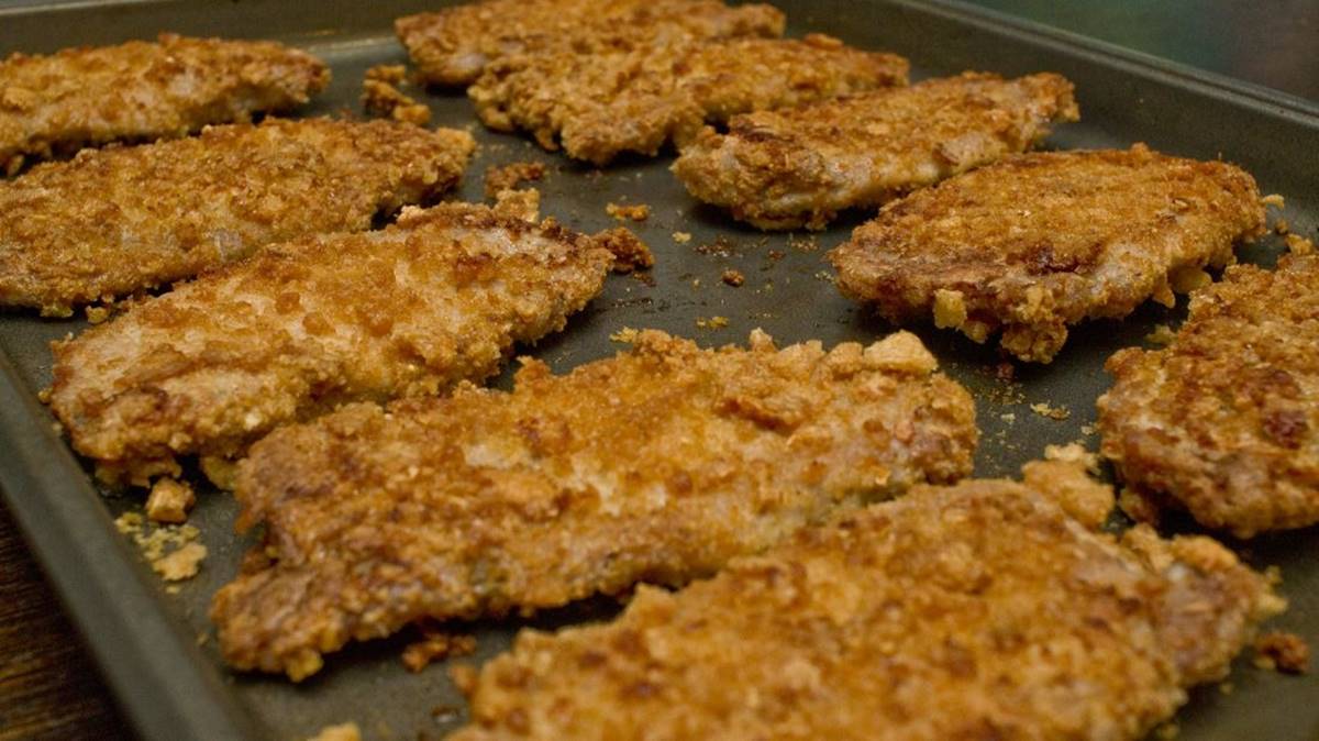 How To Fry Thin Pork Chops - Recipes.net