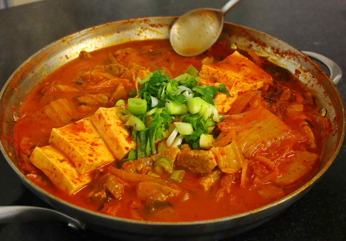 how-to-make-kimchi-soup