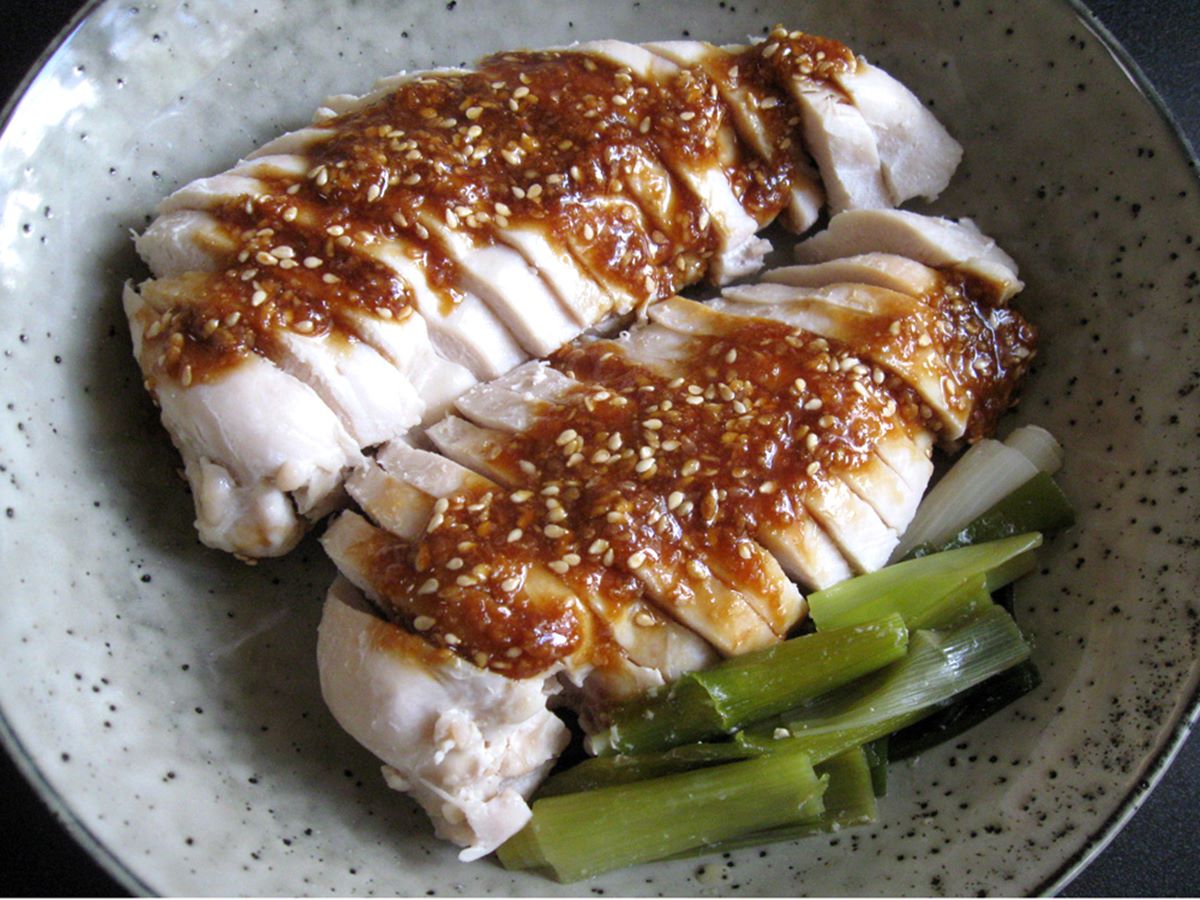 how-to-steam-chicken-breast-in-a-pan