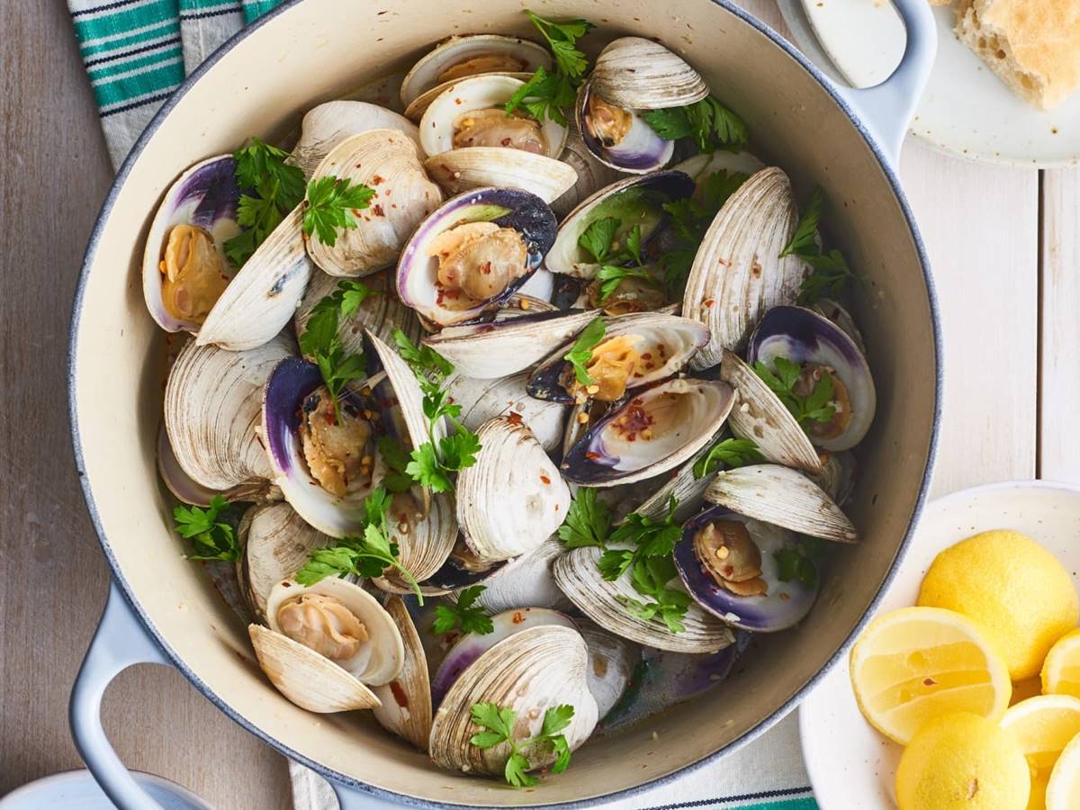 how-to-steam-fresh-clams