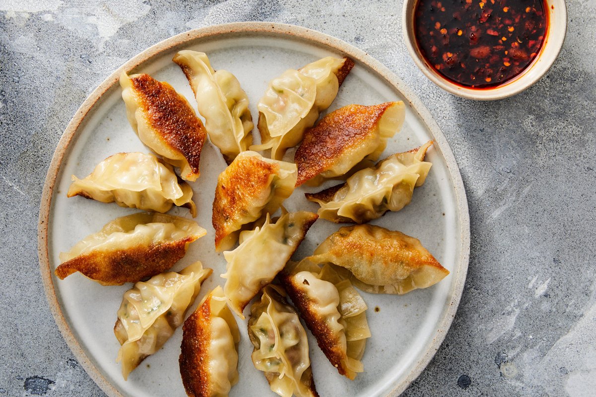 how-to-steam-fry-dumplings