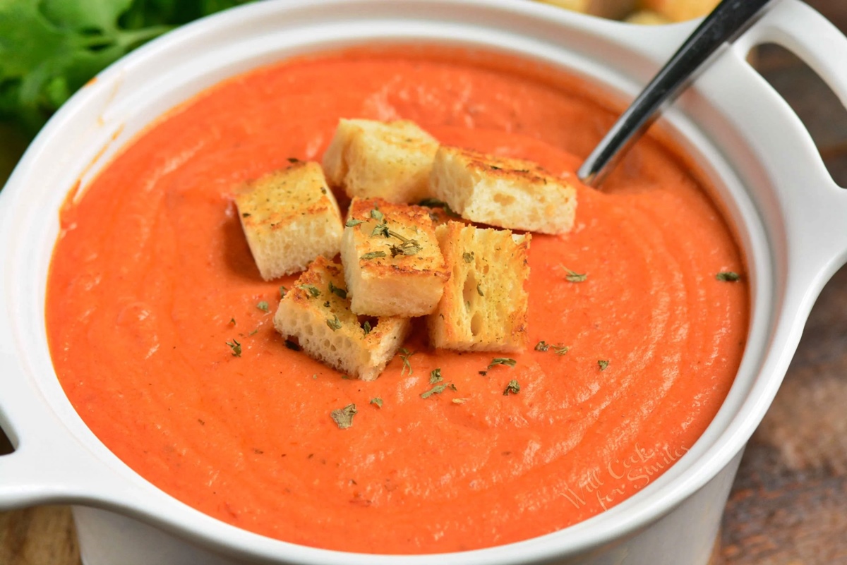 how-to-turn-campbells-tomato-soup-into-tomato-bisque