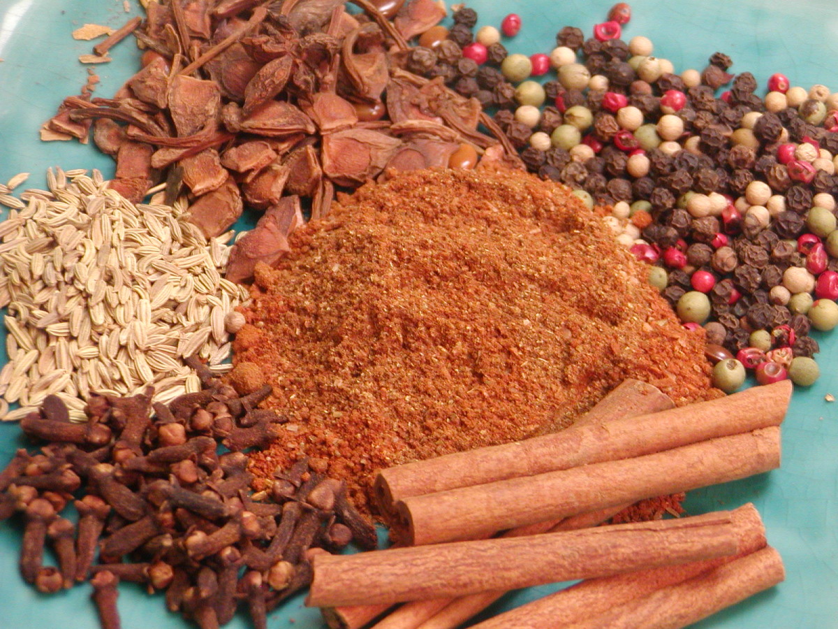 spice-hunting-five-spice-powder