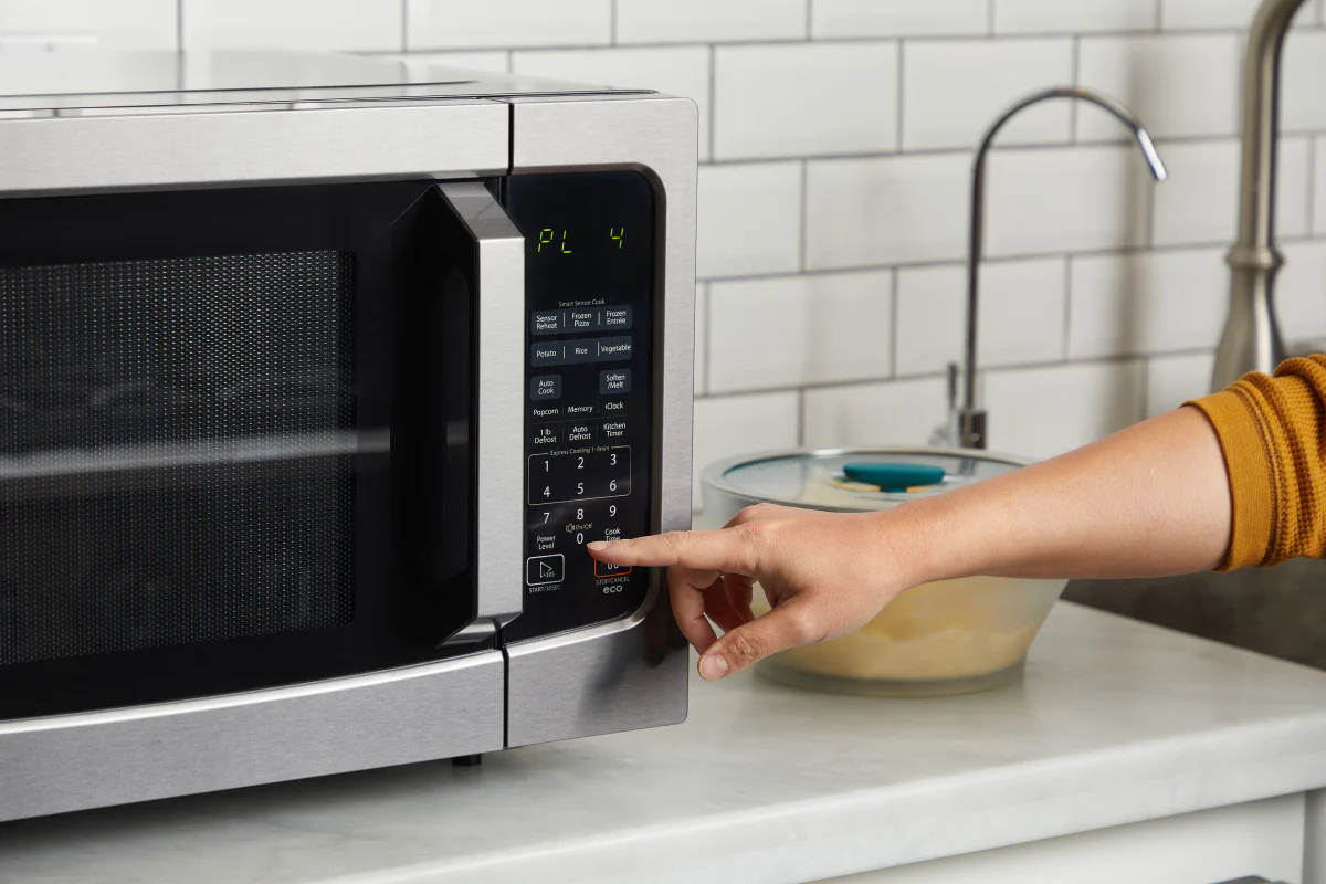 How and Why to Use Your Microwave's Power Levels