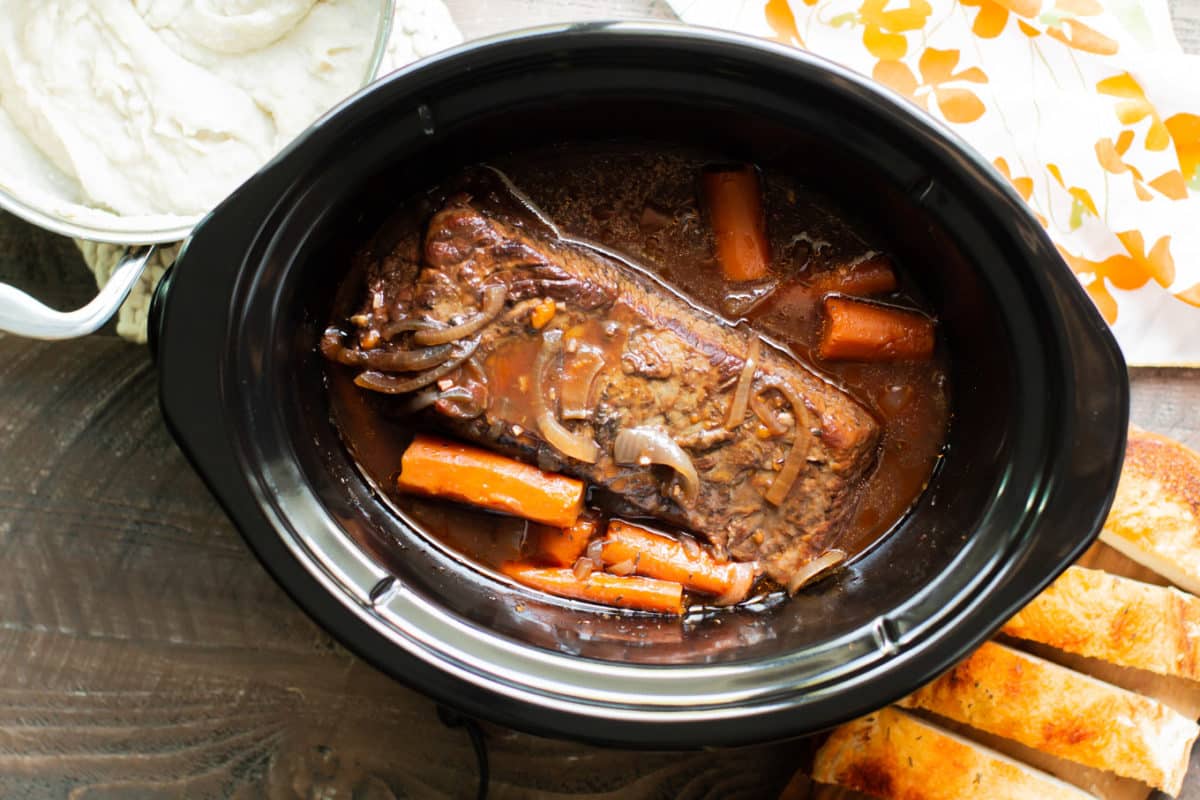 how-to-cook-a-brisket-in-the-crock-pot