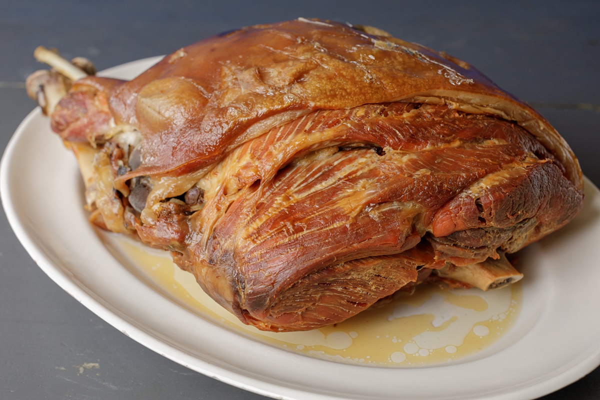 how-to-cook-a-corned-ham