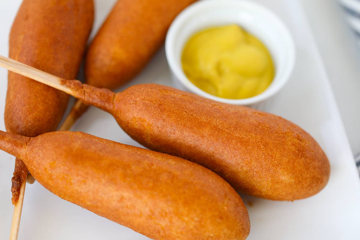 how-to-cook-a-frozen-corn-dog-in-the-air-fryer