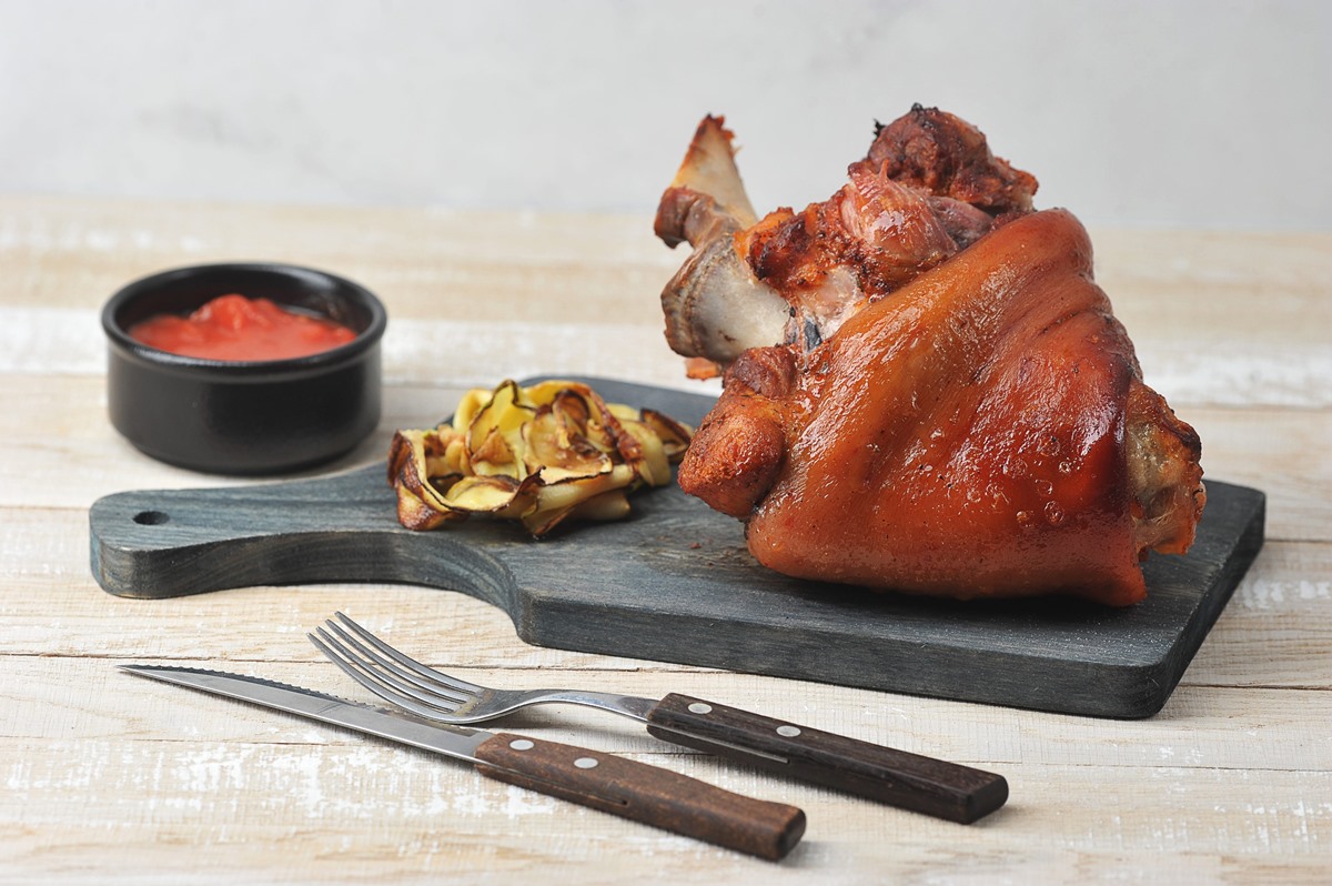 how-to-cook-a-smoked-ham-hock