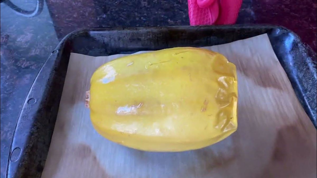 how-to-cook-a-spaghetti-squash-whole-in-the-oven