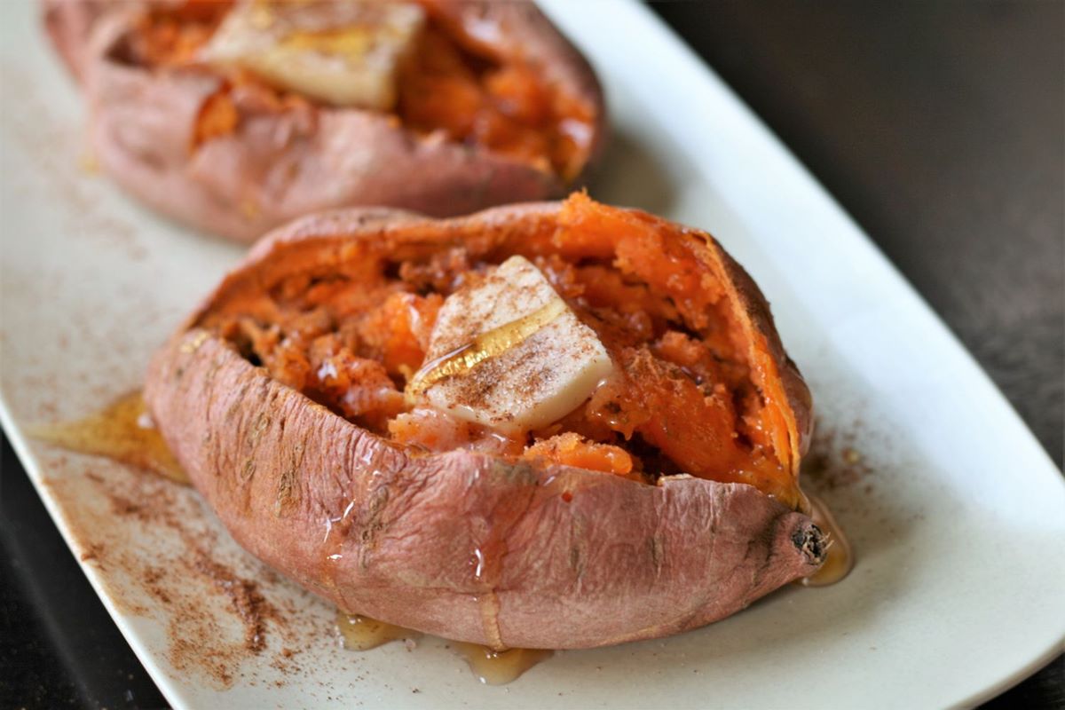 how-to-cook-a-sweet-potato-in-microwave