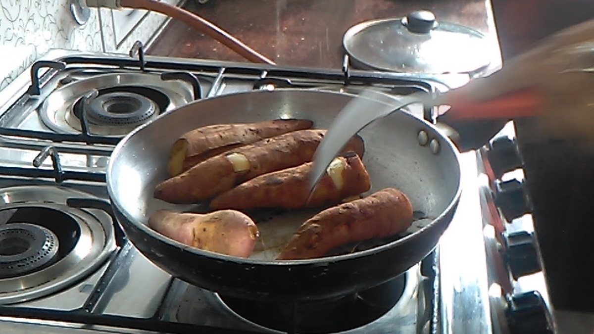 How To Cook A Sweet Potato On The Stove