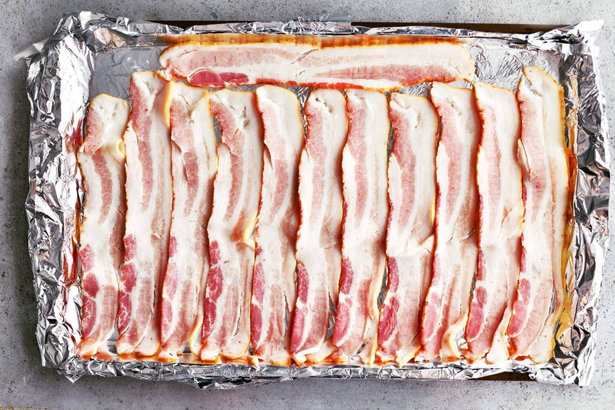 how-to-cook-bacon-in-the-oven-on-foil