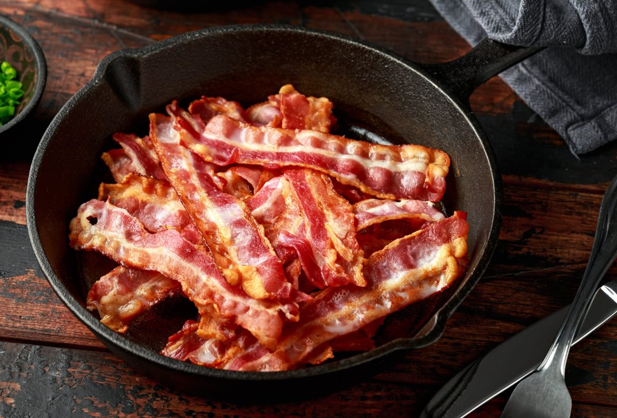 How To Cook Bacon On The Stove — How To Make Bacon On The Stove