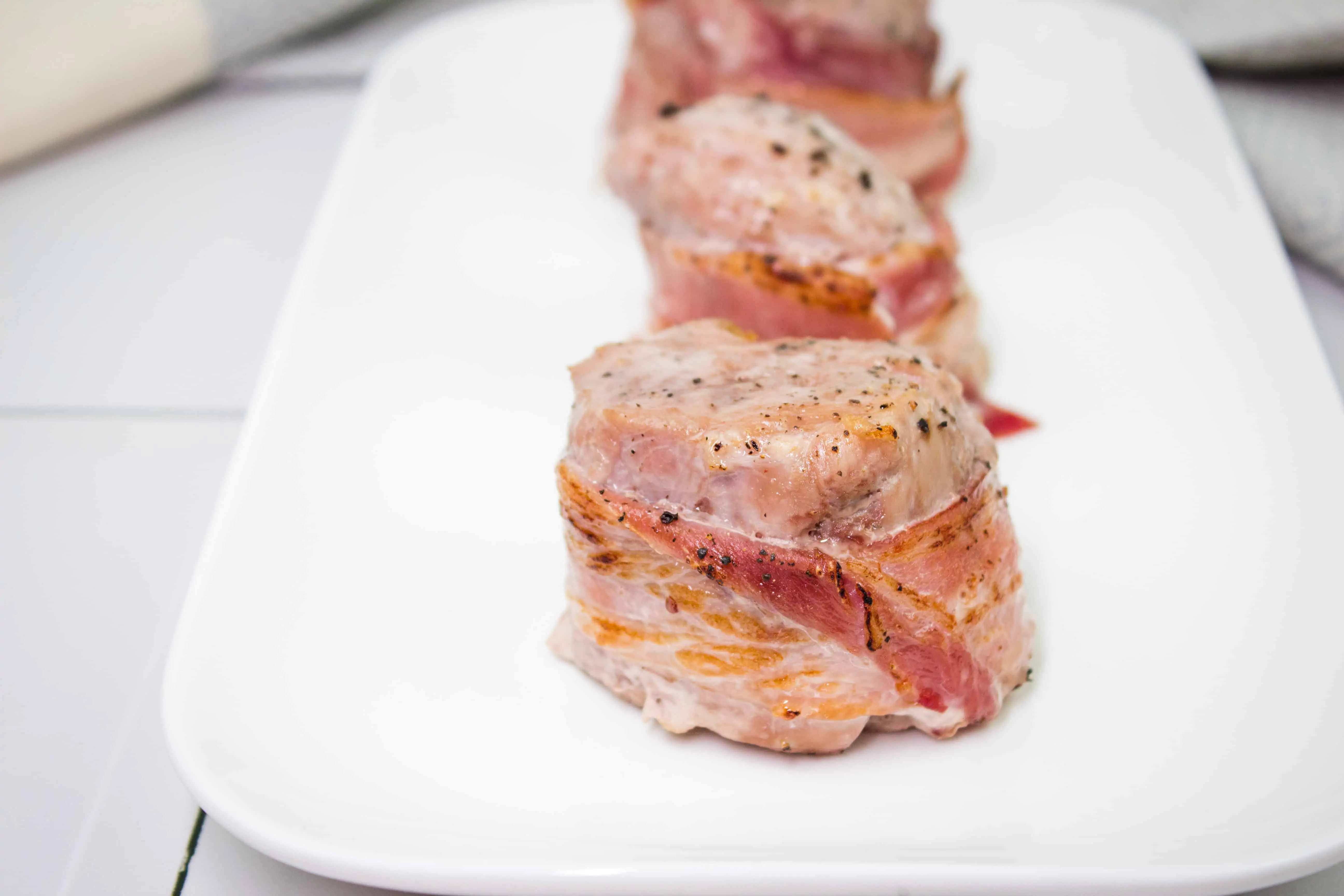 how-to-cook-bacon-wrapped-pork-tenderloin-medallions