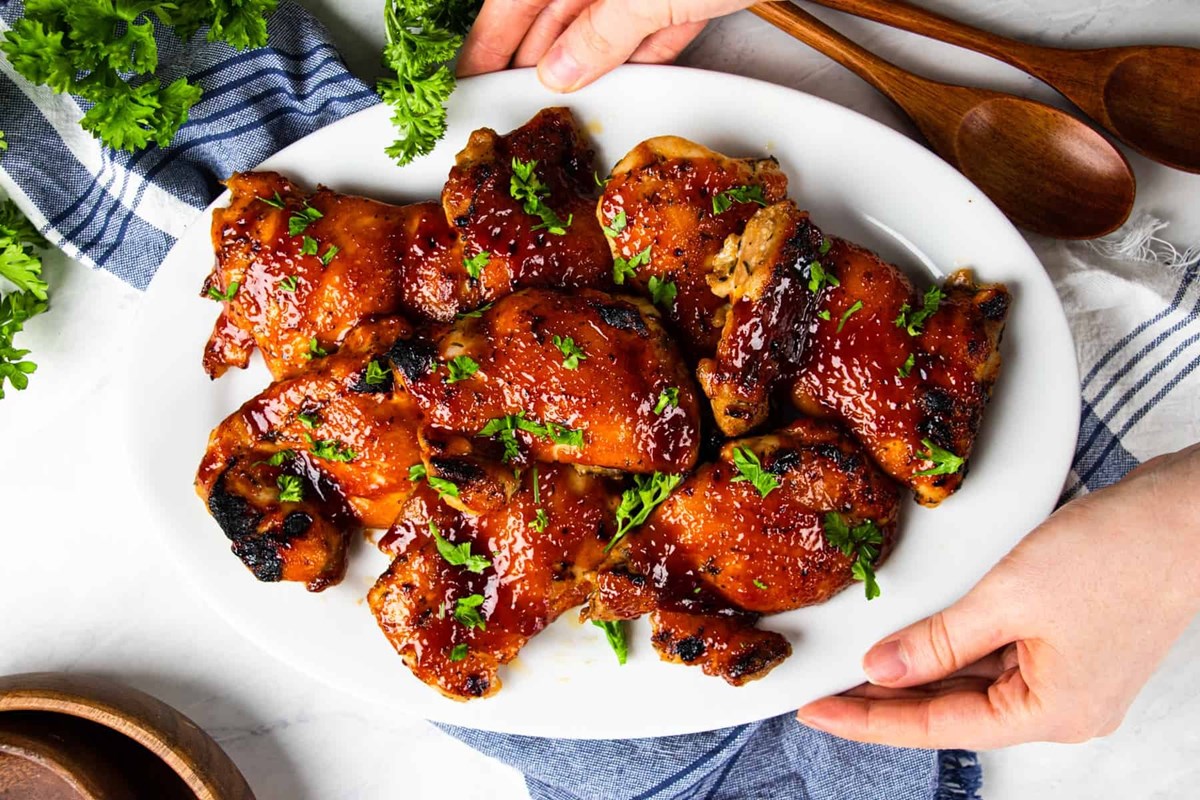 how-to-cook-bbq-chicken-thighs-in-the-oven