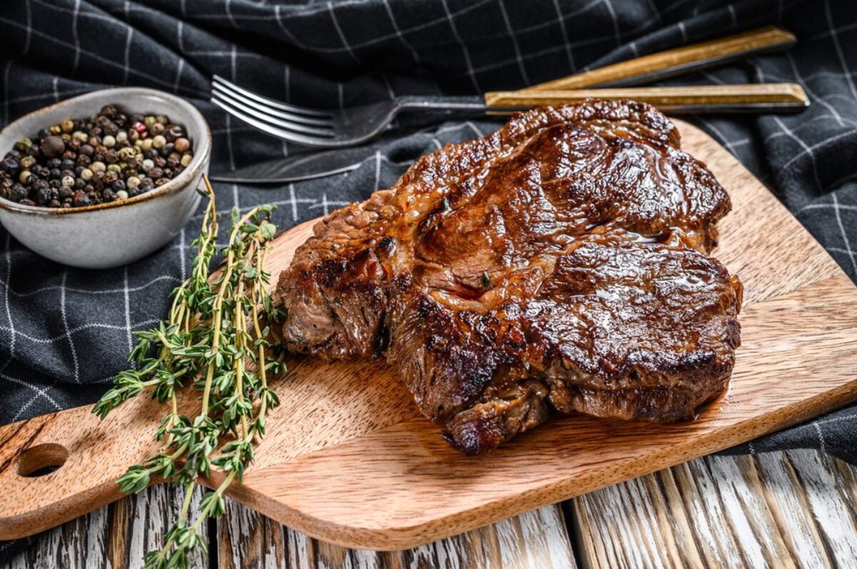 how-to-cook-beef-chuck-steak-boneless
