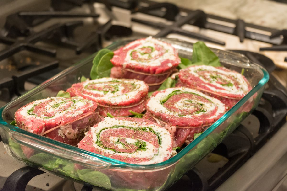 how-to-cook-beef-pinwheels-with-spinach-and-cheese