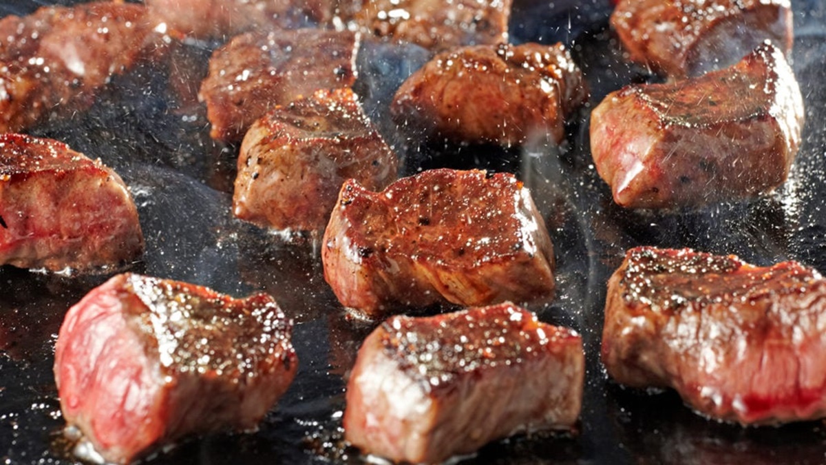 how-to-cook-beef-tips-in-the-oven