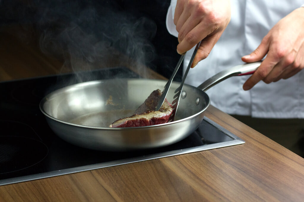 how-to-cook-boneless-chuck-steak-on-stove