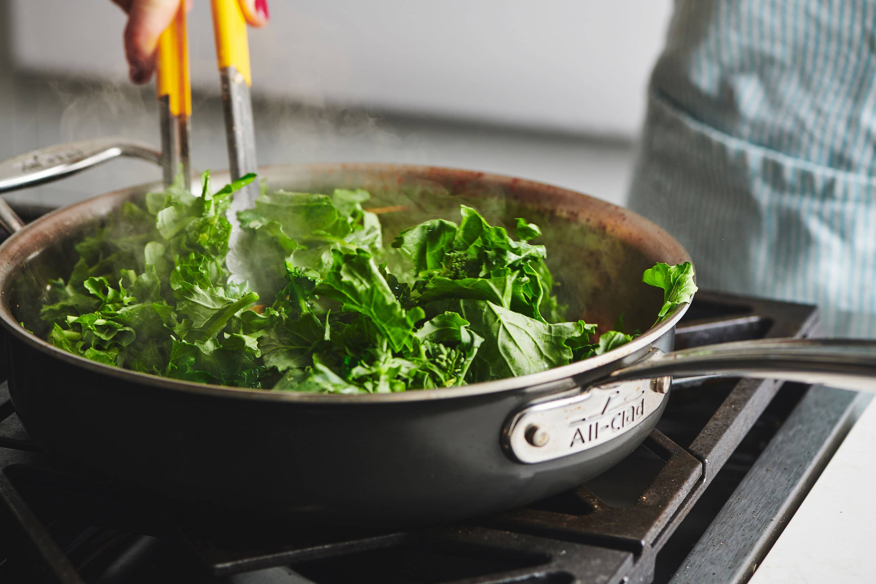 how-to-cook-broccoli-rabe-on-stove