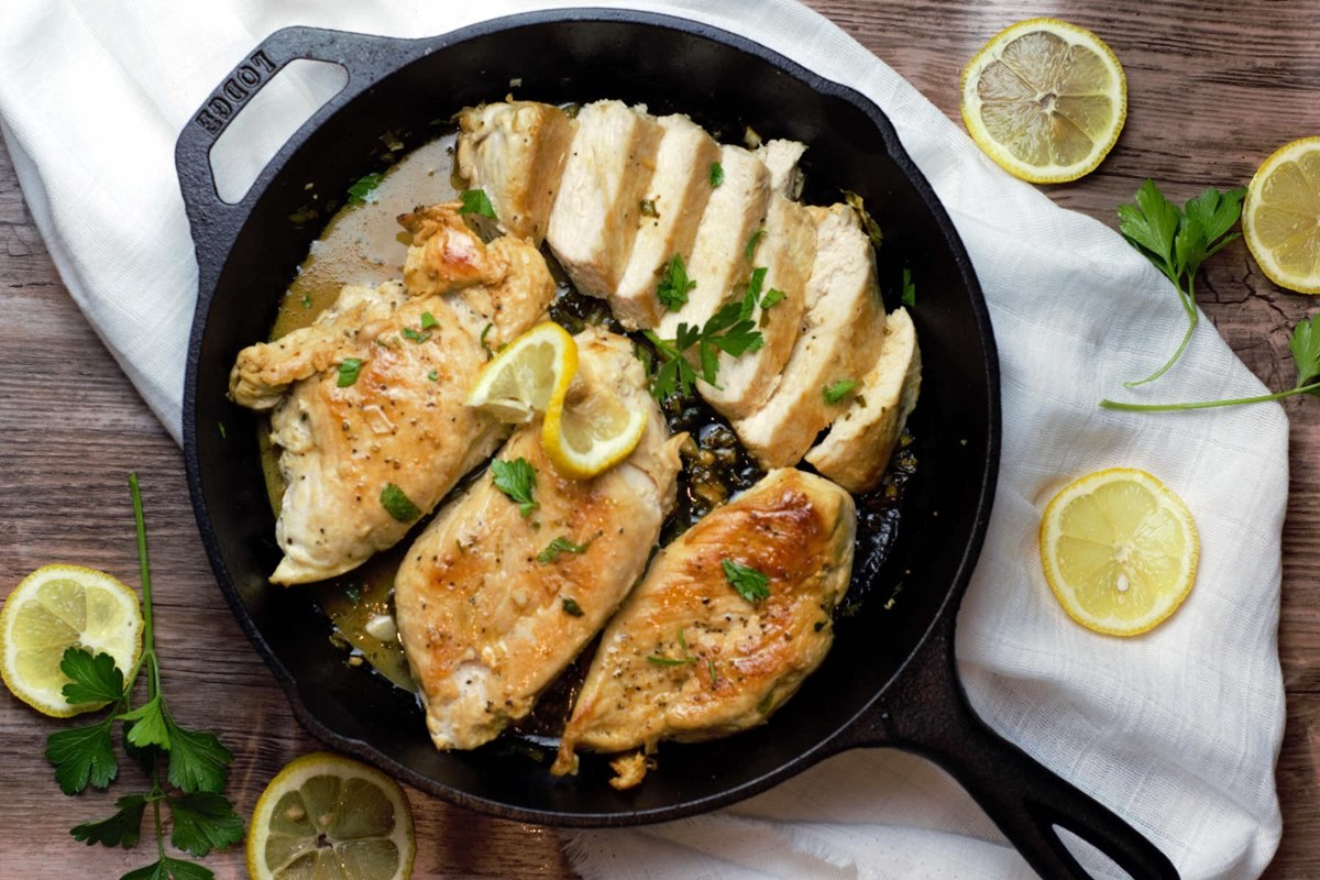 How To Cook Chicken Breast In Cast Iron Skillet And Oven - Recipes.net