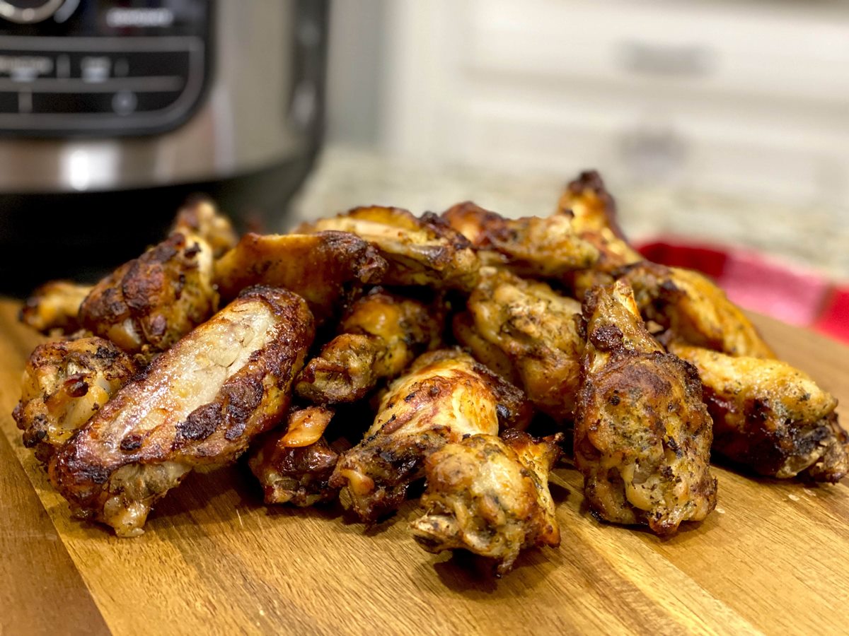 How To Cook Chicken Wings From Frozen - COOKtheSTORY