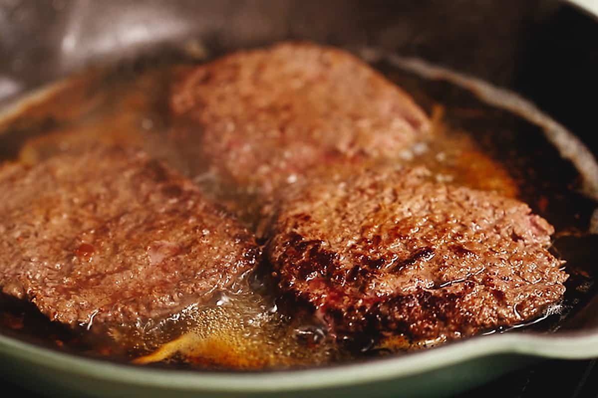 how-to-cook-cube-steak-in-cast-iron-skillet