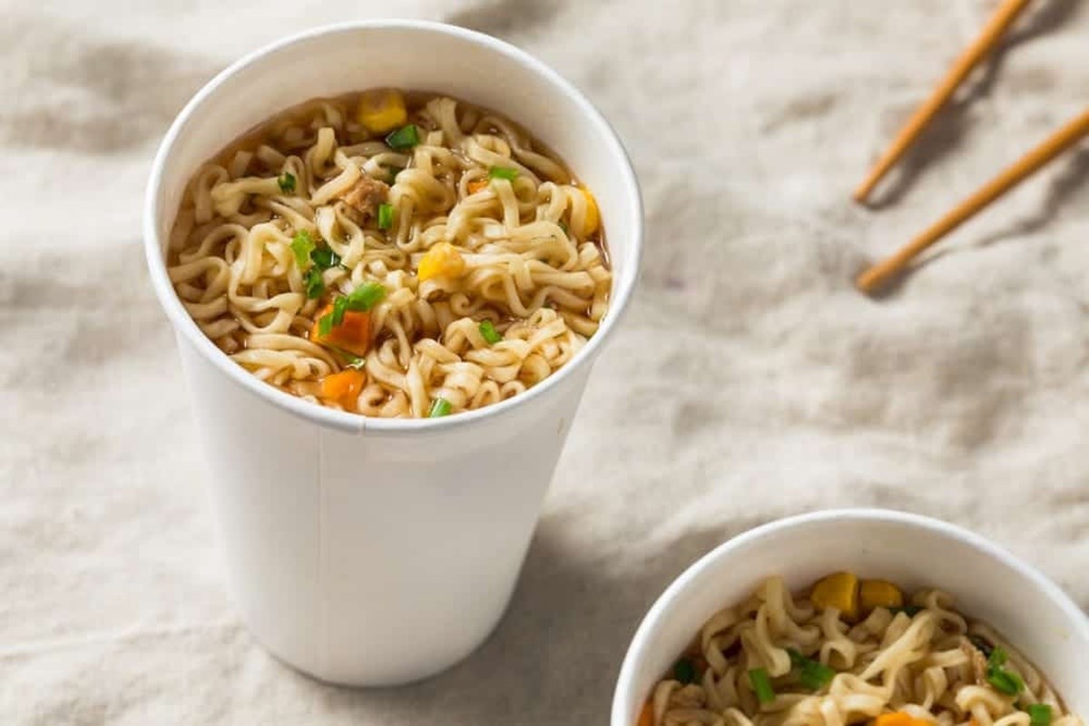 how-to-cook-cup-of-noodles-in-microwave