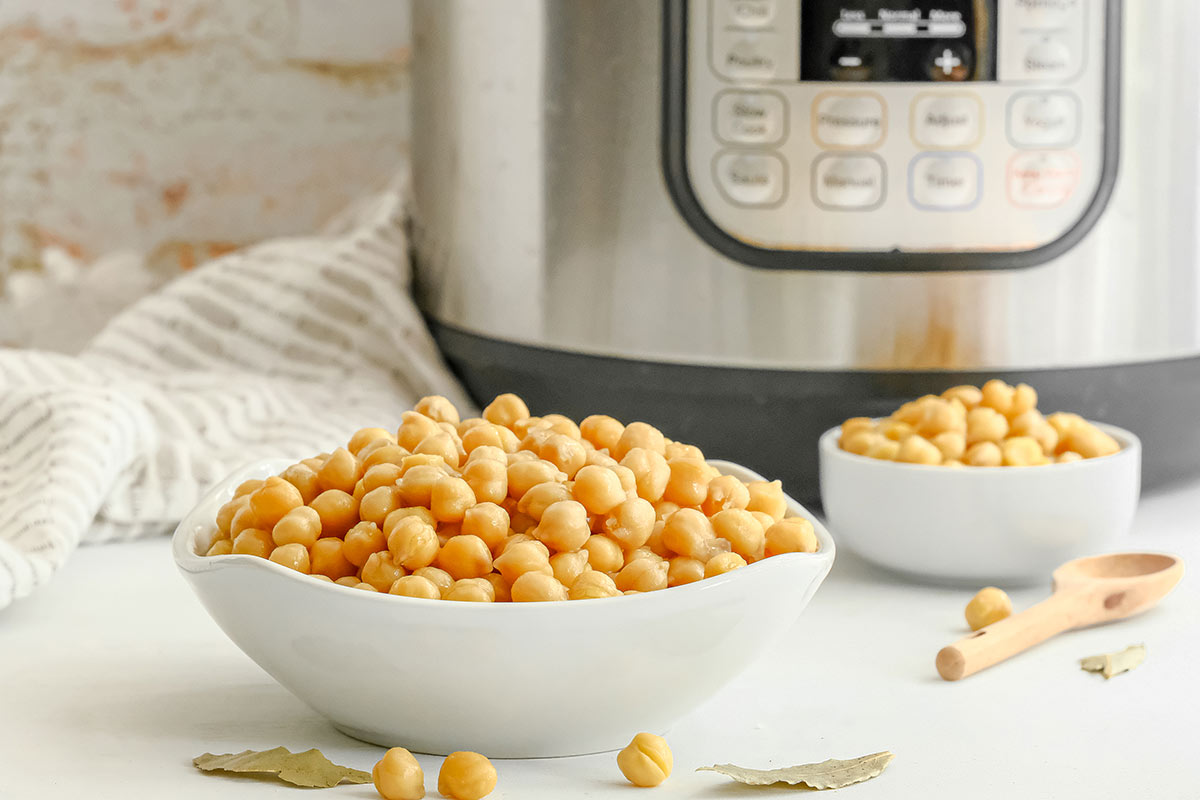 how-to-cook-dried-chickpeas-in-instant-pot