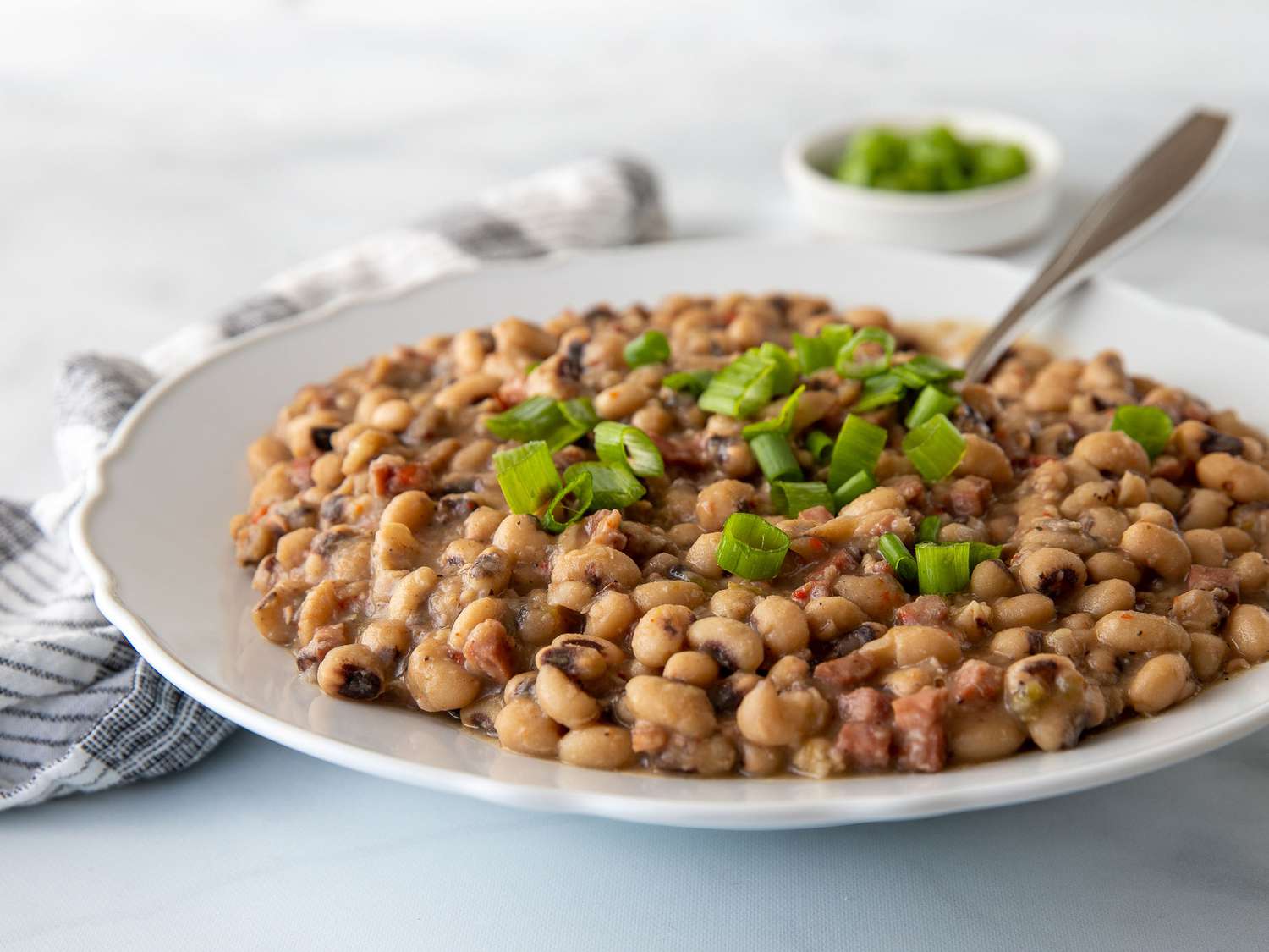 how-to-cook-frozen-black-eyed-peas-with-bacon