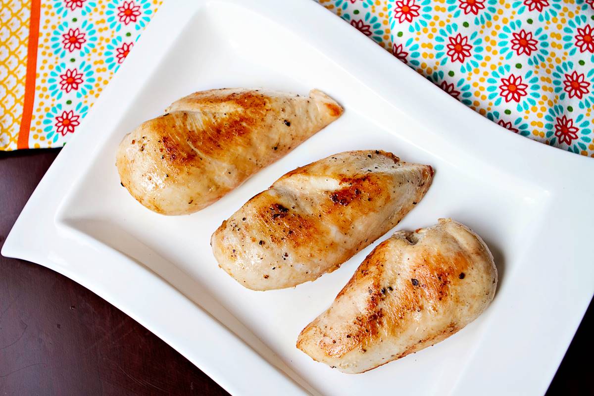 Solved A 4-oz serving of roasted, skinless chicken breast