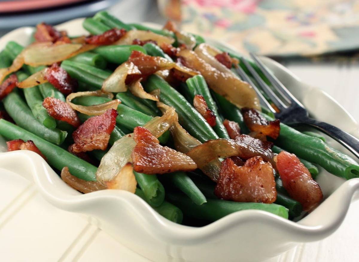 how-to-cook-frozen-green-beans-with-bacon