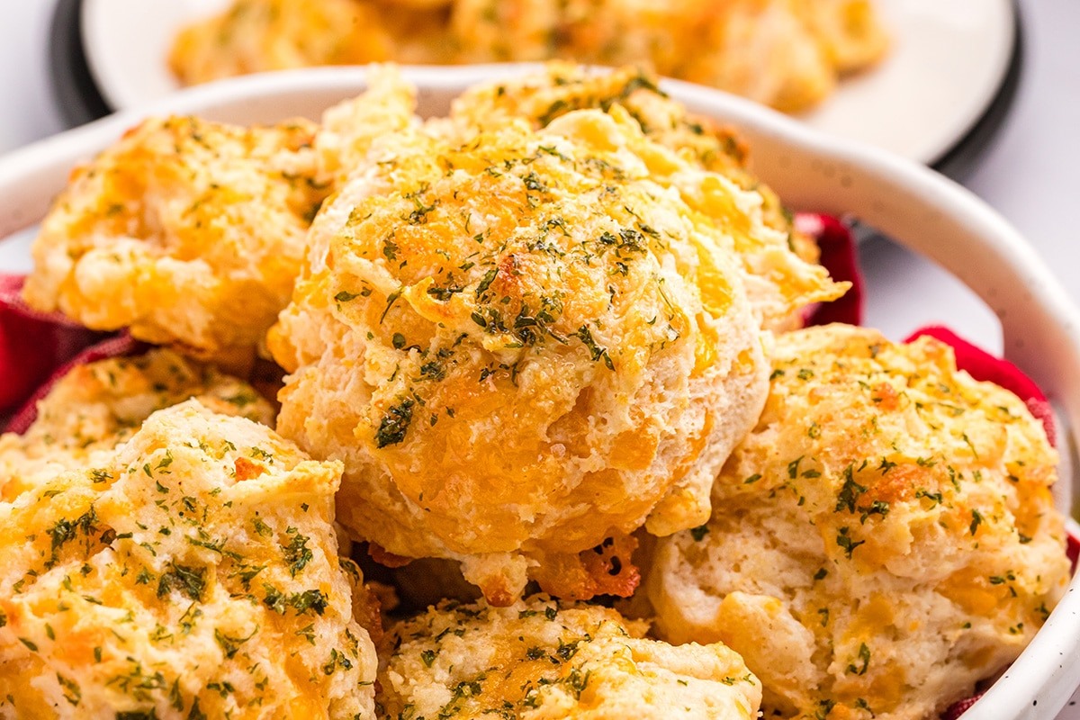 how to cook frozen red lobster biscuits in the air fryer