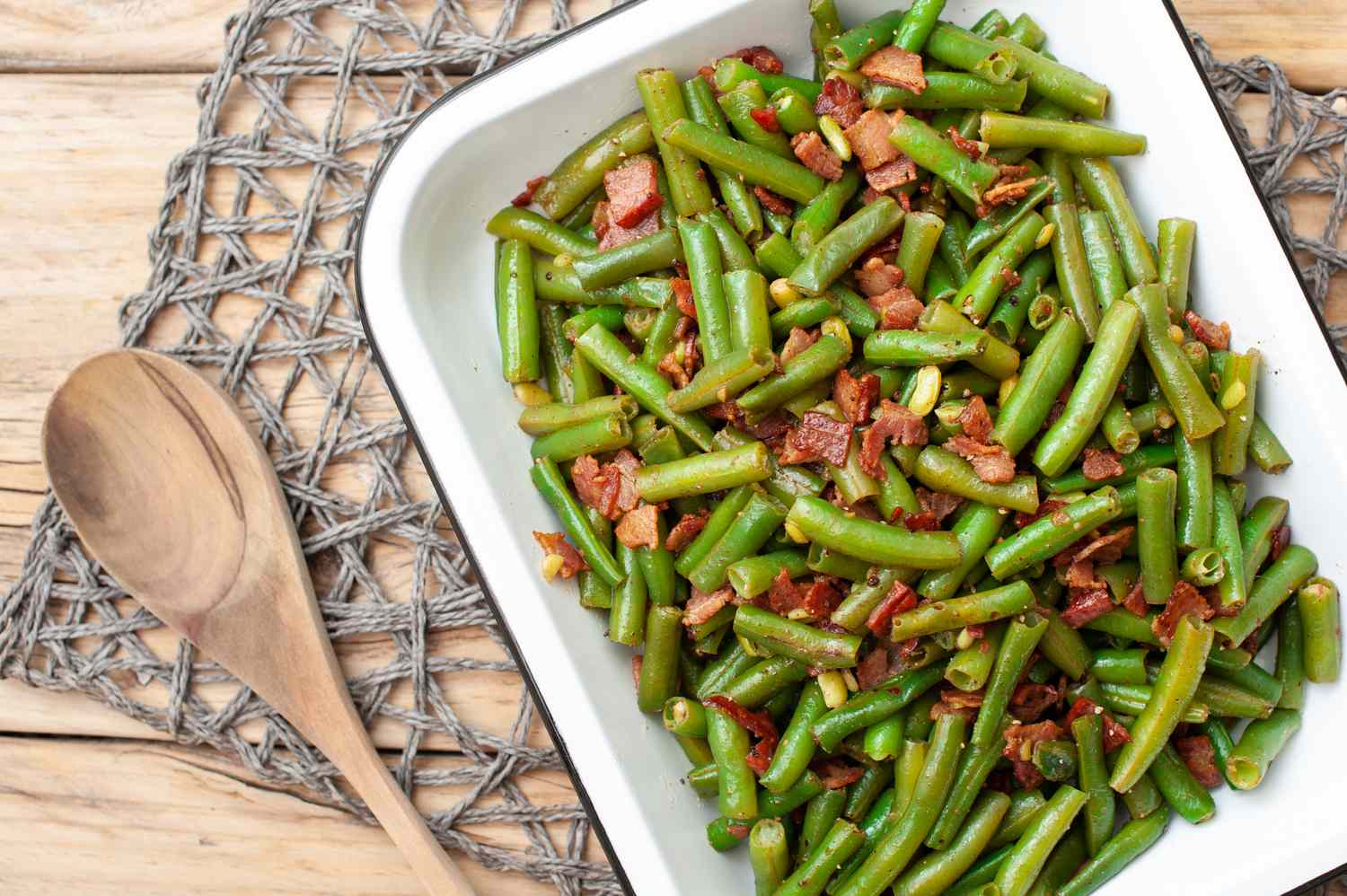 how-to-cook-green-beans-and-bacon