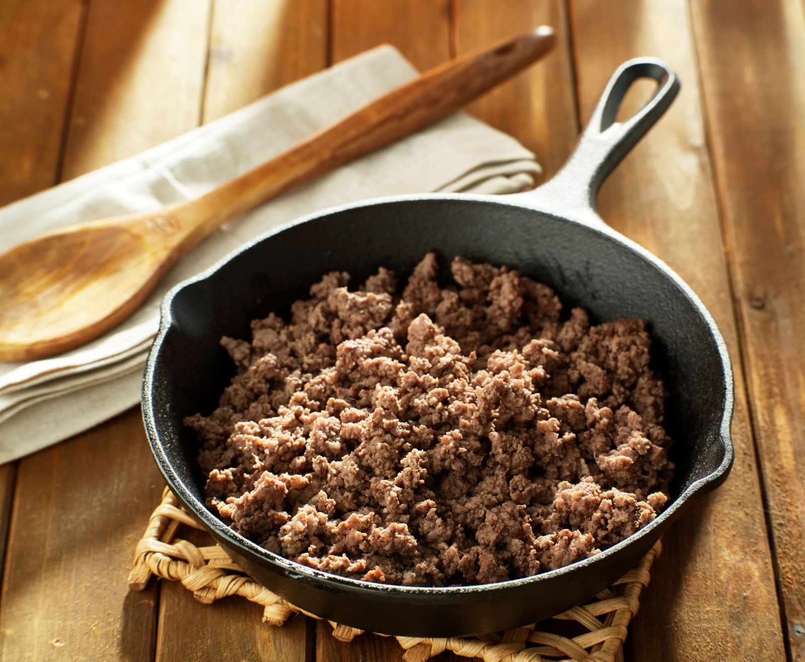 Which is Better for Cooking Ground Beef?