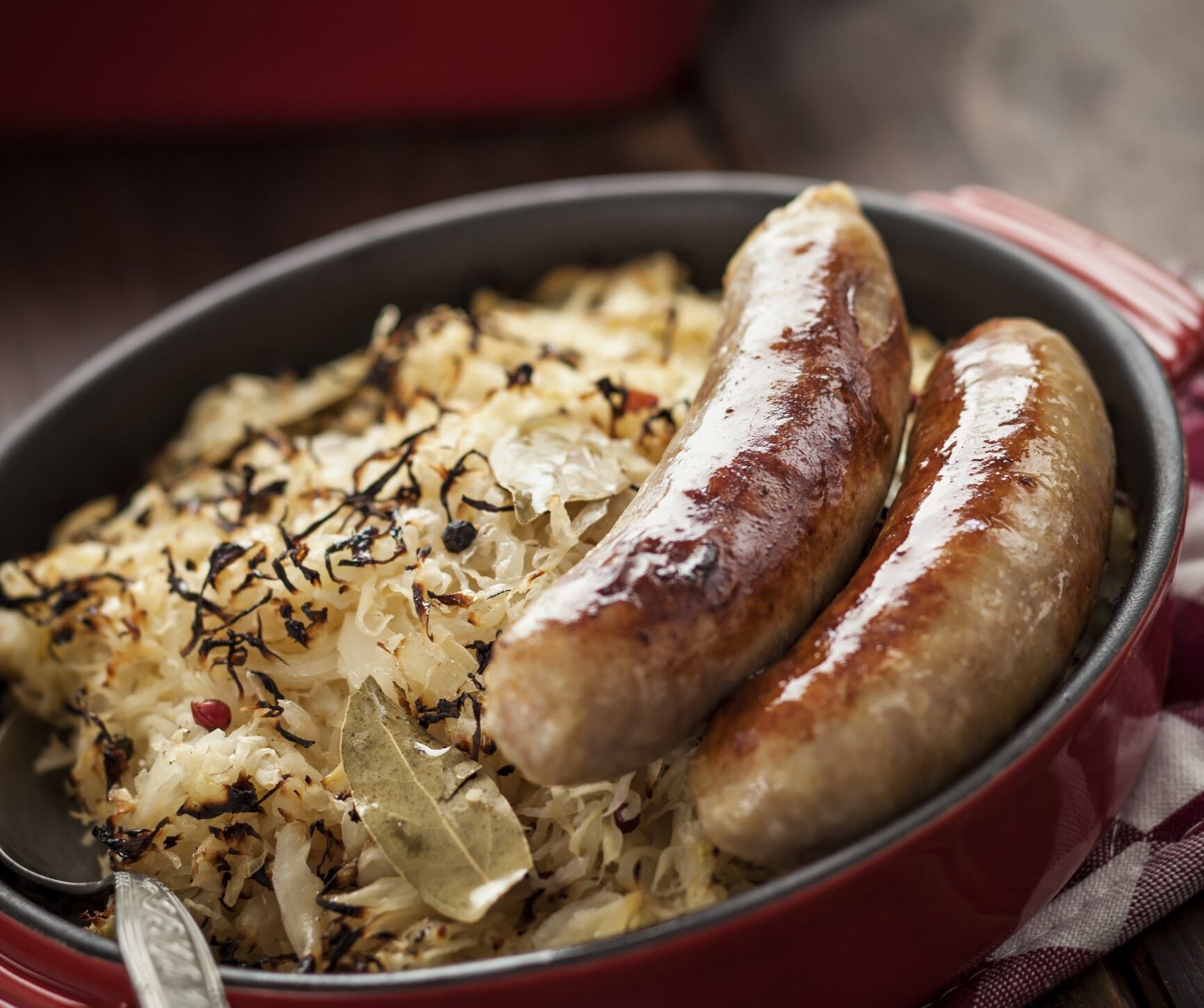 How To Cook Hot Dogs And Sauerkraut On Stove - Recipes.net