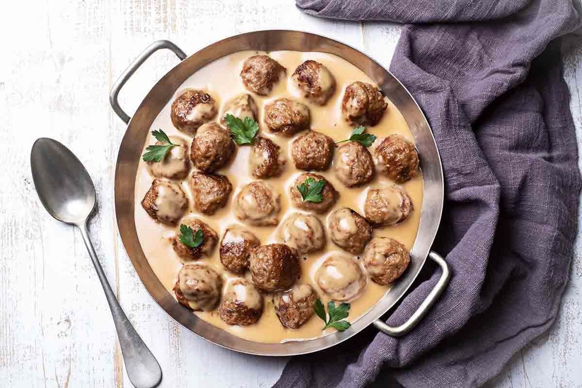 How To Eat Ikea Meatballs - Recipes.net