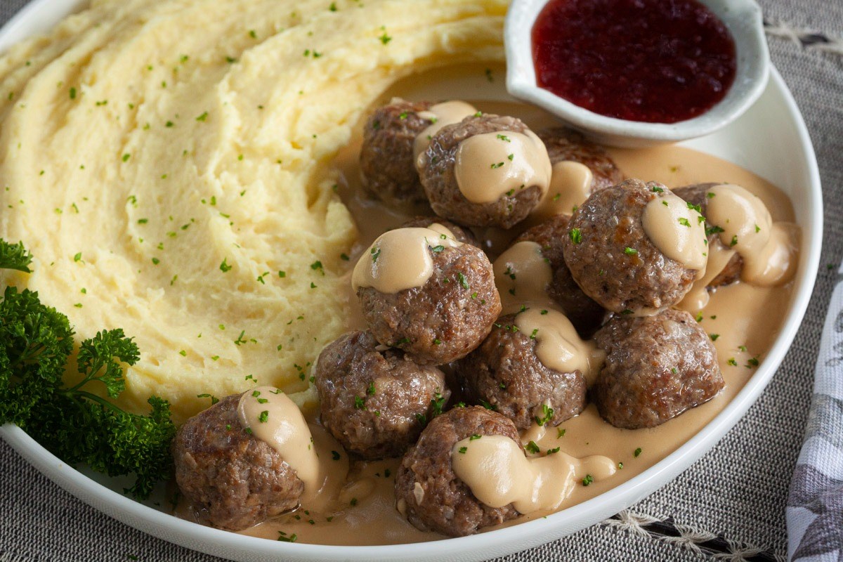how-to-cook-ikea-meatballs-in-oven