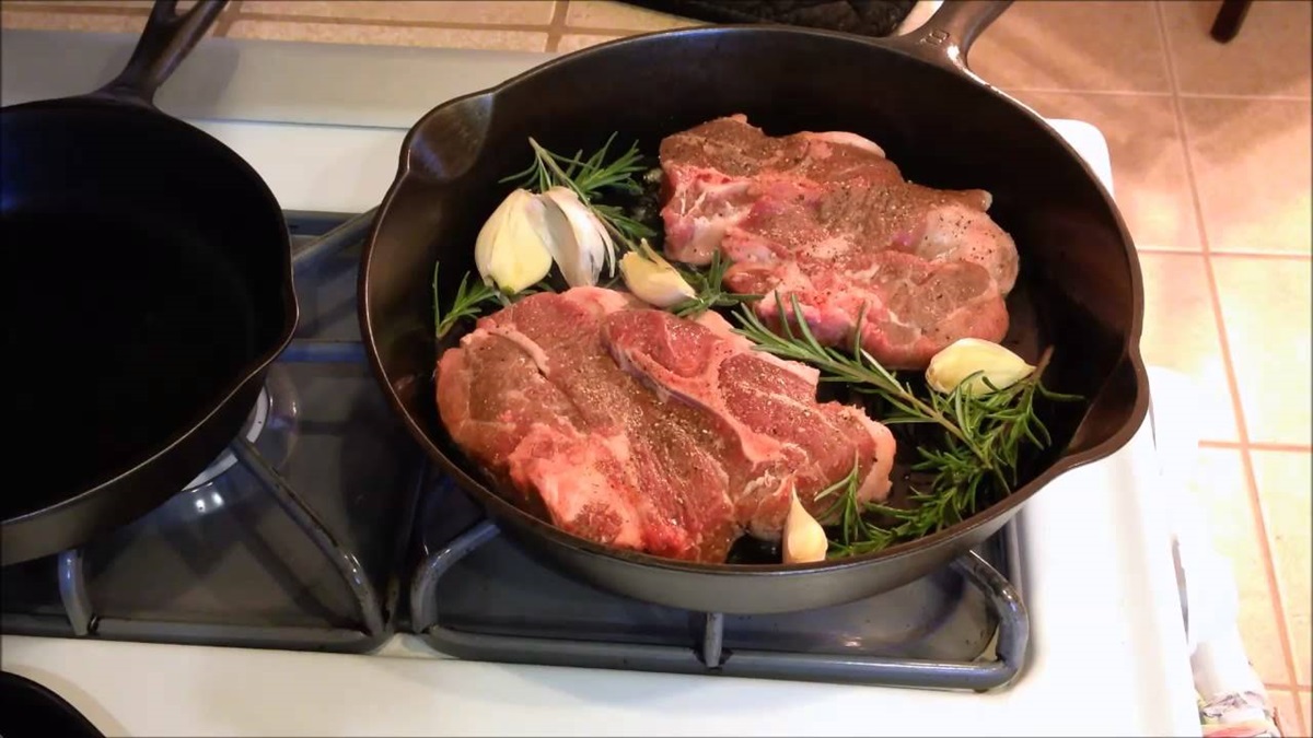 how-to-cook-lamb-chops-cast-iron