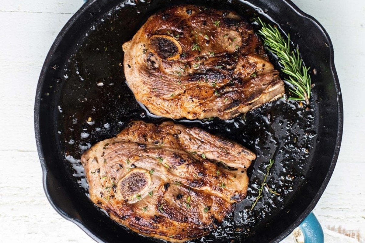 how-to-cook-lamb-shoulder-chops-in-a-pan