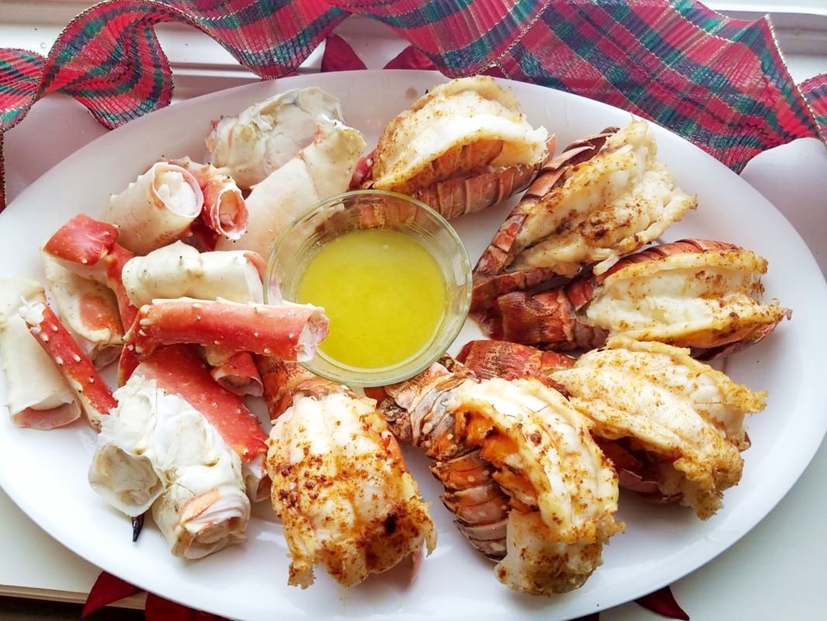 how-to-cook-lobster-tails-and-crab-legs