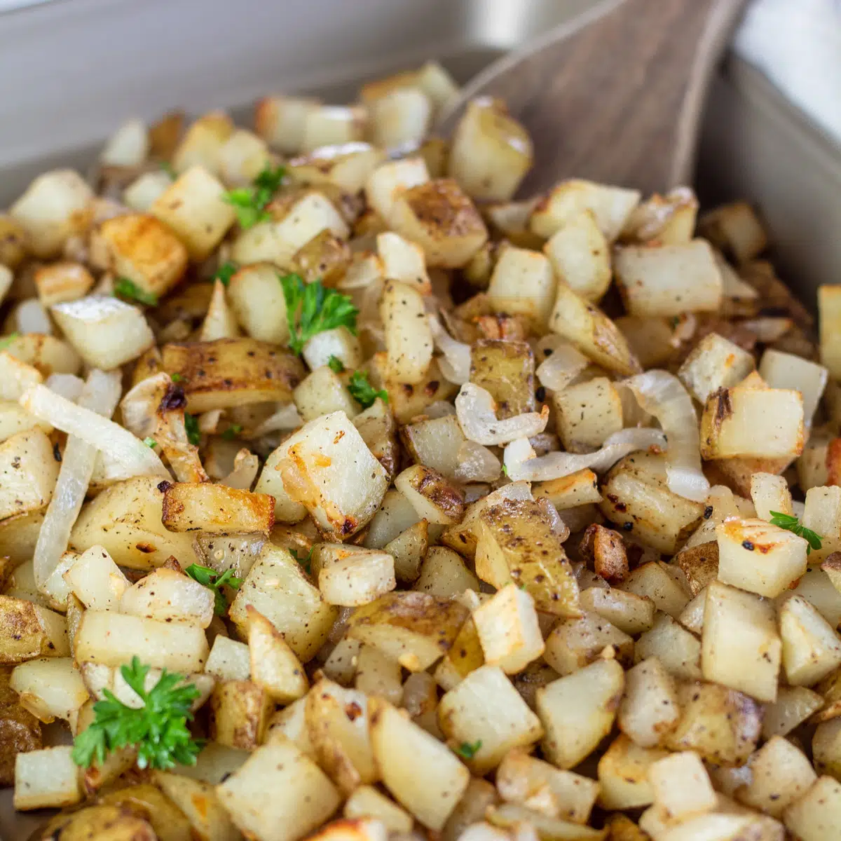 how-to-cook-potatoes-and-onions-in-the-oven