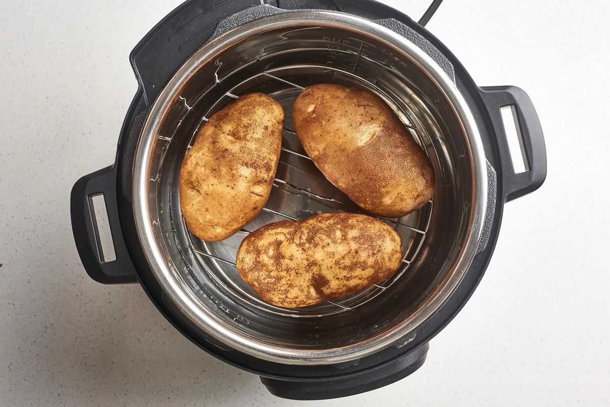 how-to-cook-potatoes-in-pressure-cooker