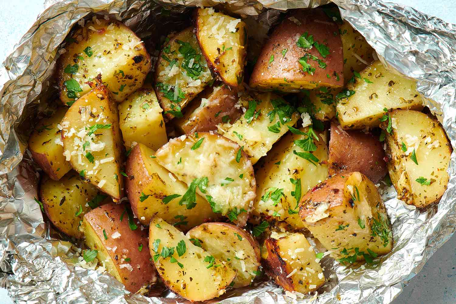 how-to-cook-potatoes-on-the-grill-in-foil