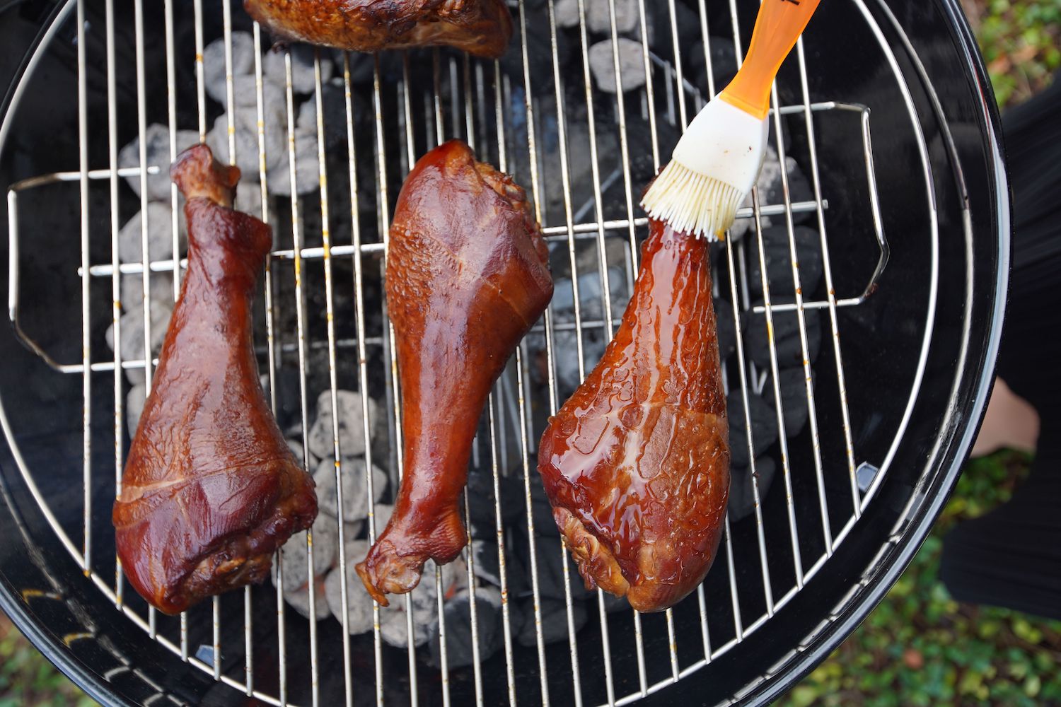 how-to-cook-pre-smoked-turkey-legs-on-the-grill