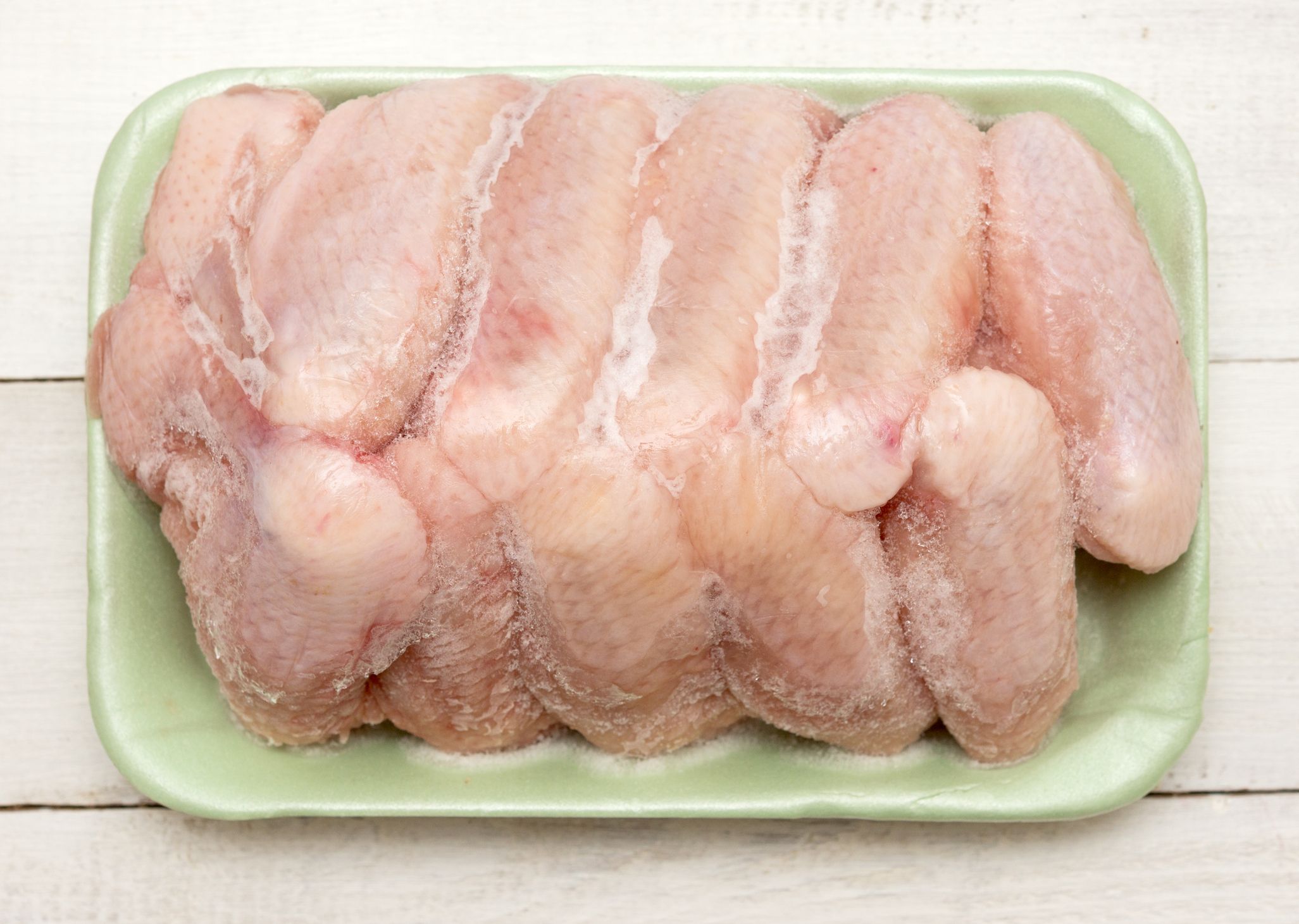 Uncooked First and Second Section Frozen Chicken Party Wings